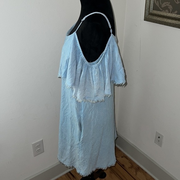 Altar’d State chambray denim Krinkle fabric off the shoulder fringe hem Sz M - Picture 3 of 6